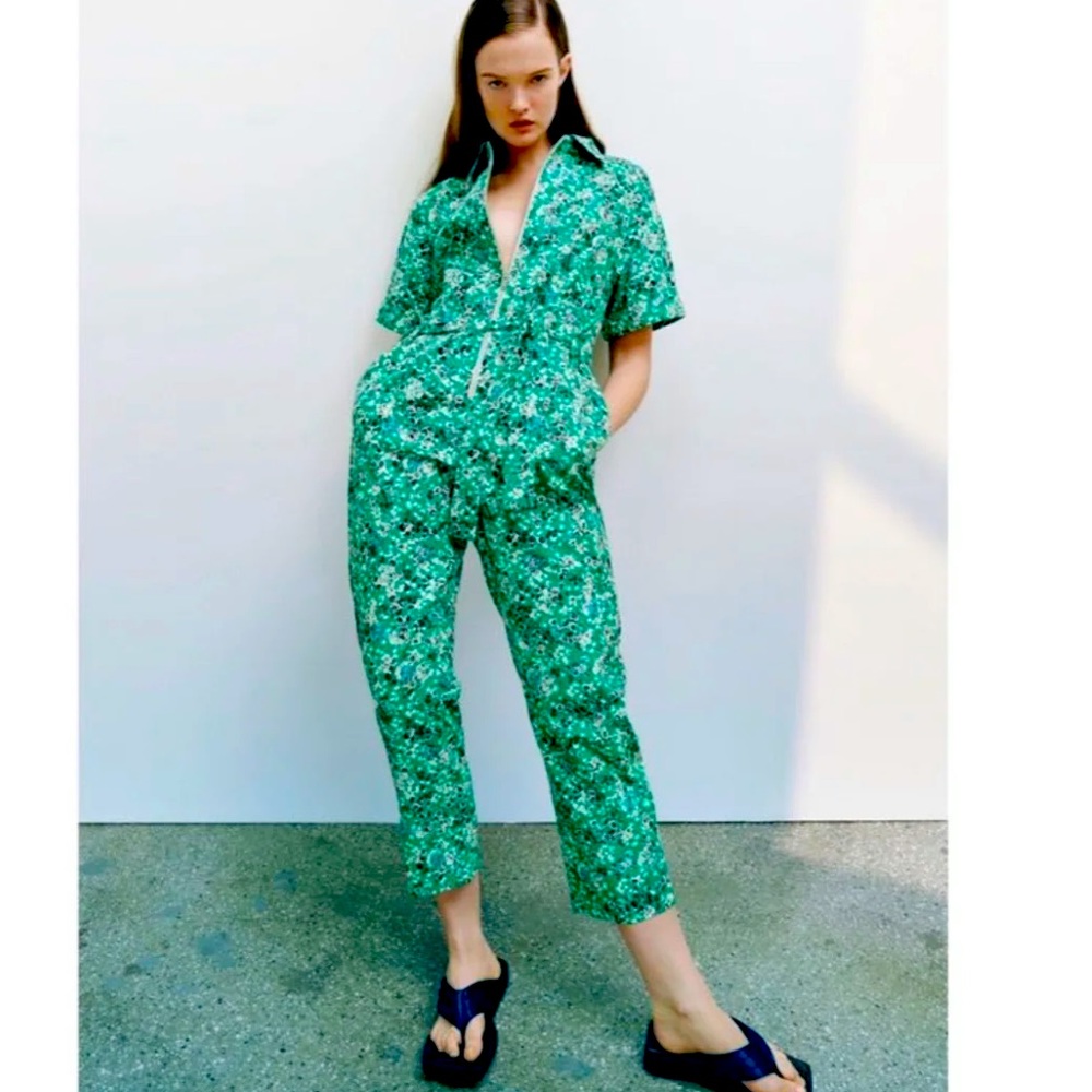 NWOT Zara Green Floral Print Jumpsuit